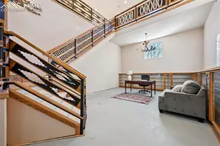 1055 N 18th St, Colorado Springs, CO 80904 - Photo 27