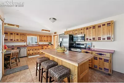 1055 N 18th Street, Colorado Springs, CO 80904 - Photo 7