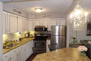 411 Lakewood Circle, Colorado Springs, CO 80910 - Photo 7