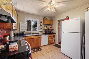 145 Rose Dr, Colorado Springs, CO 80911 - Photo 9
