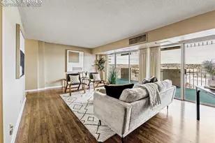 411 Lakewood Cir, Colorado Springs, CO 80910 - Photo 5