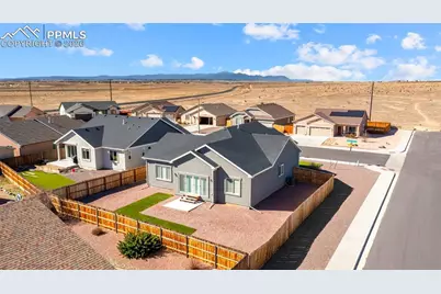 2402 Sunrise Lane, Pueblo, CO 81008 - Photo 41