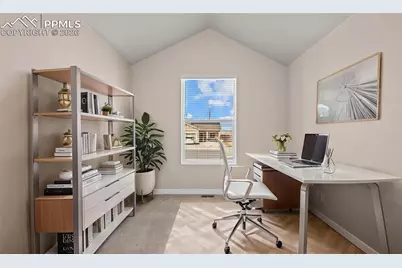 2402 Sunrise Lane, Pueblo, CO 81008 - Photo 19