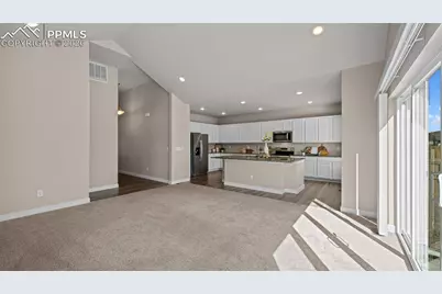 2402 Sunrise Lane, Pueblo, CO 81008 - Photo 17