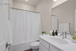 2402 Sunrise Ln, Pueblo, CO 81008 - Photo 23