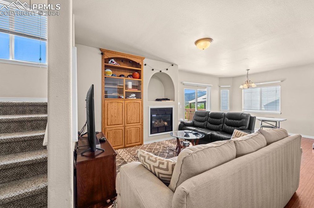 1183 Westmoreland Rd, Colorado Springs CO 80907-4628 exterior