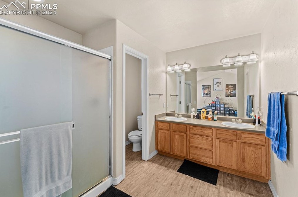 1183 Westmoreland Rd, Colorado Springs CO 80907-4628 exterior