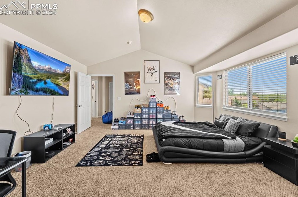 1183 Westmoreland Rd, Colorado Springs CO 80907-4628 exterior