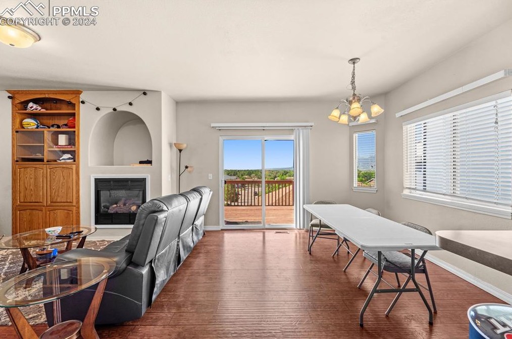 1183 Westmoreland Rd, Colorado Springs CO 80907-4628 exterior