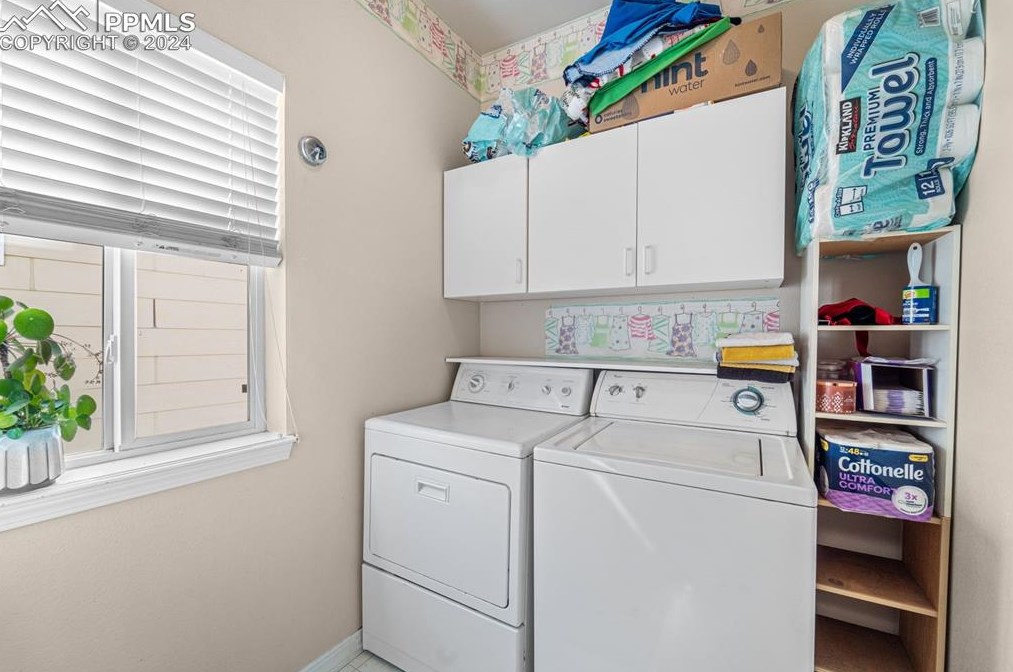 1183 Westmoreland Rd, Colorado Springs CO 80907-4628 exterior