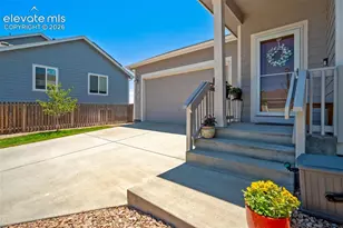 11321 Method Point, Peyton, CO 80831 - Photo 5