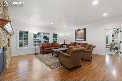 7615 Winding Oaks Drive, Colorado Springs, CO 80919 - Photo 5