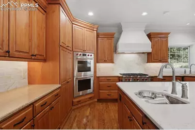 7615 Winding Oaks Drive, Colorado Springs, CO 80919 - Photo 11