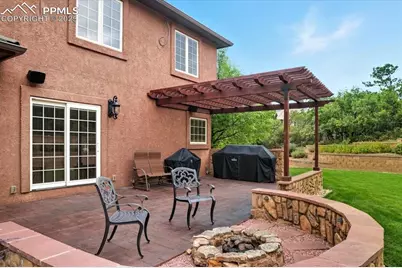 7615 Winding Oaks Drive, Colorado Springs, CO 80919 - Photo 5