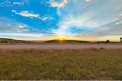 3760 Twisted Oak Circle, Colorado Springs, CO 80904 - Photo 3