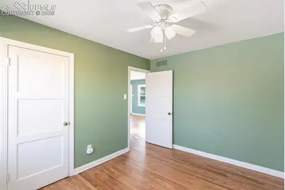 526 E La Salle Street, Colorado Springs, CO 80907 - Photo 17