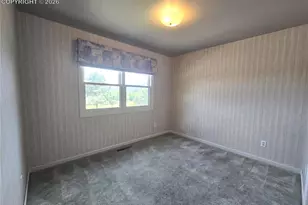 158 Buckeye Dr, Colorado Springs, CO 80919 - Photo 17