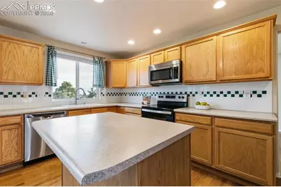 4142 Round Hill Drive, Colorado Springs, CO 80922 - Photo 17