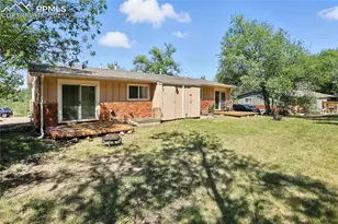 45 Newport Cir, Colorado Springs, CO 80906 - Photo 5