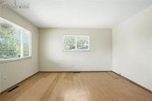 45 Newport Cir, Colorado Springs, CO 80906 - Photo 17