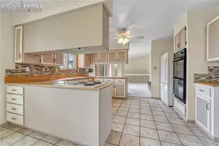 1167 Cenotaph Cir, Colorado Springs, CO 80904 - Photo 9