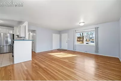 2424 Farragut Avenue, Colorado Springs, CO 80907 - Photo 9