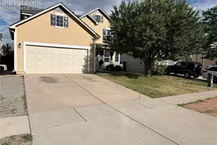 2267 Pinyon Jay Dr, Colorado Springs, CO 80951 - Photo 1