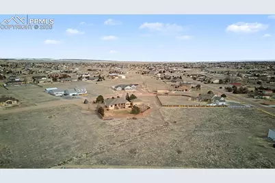 1170 W Loasa Drive, Pueblo, CO 81007 - Photo 5