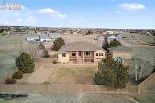 1170 W Loasa Dr, Pueblo, CO 81007 - Photo 3
