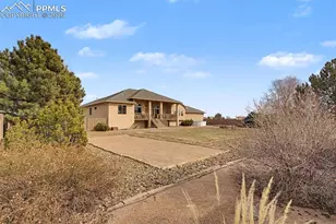 1170 W Loasa Dr, Pueblo, CO 81007 - Photo 49