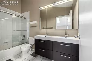 837 E 17th Ave, Denver, CO 80218 - Photo 17