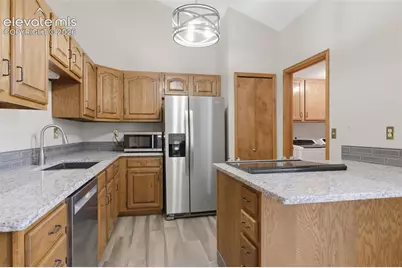 6522 Foxdale Circle, Colorado Springs, CO 80919 - Photo 9