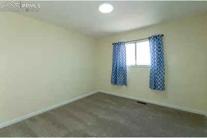 5478 Descanso Circle, Colorado Springs, CO 80918 - Photo 9