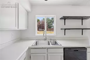 7440 Churchwood Cir, Colorado Springs, CO 80918 - Photo 15