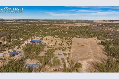 11930 Green Acres Lane, Colorado Springs, CO 80908 - Photo 13