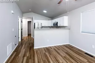 325 Audubon Dr, Colorado Springs, CO 80910 - Photo 35