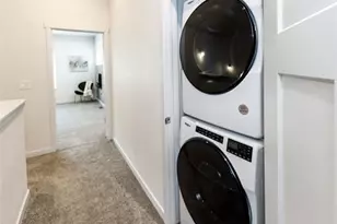 5722 Villa Lorenzo Dr, Colorado Springs, CO 80919 - Photo 47