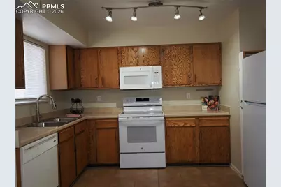 6870 Chippewa Road, Colorado Springs, CO 80915 - Photo 9