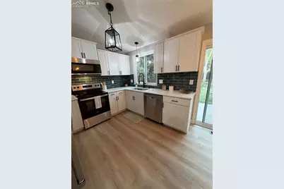 4522 Lancaster Drive, Colorado Springs, CO 80916 - Photo 7
