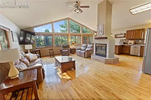 566 Spring Valley Dr, Divide, CO 80814 - Photo 3