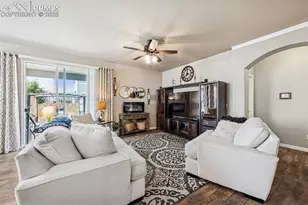 2598 Hannah Ridge Dr, Colorado Springs, CO 80922 - Photo 3