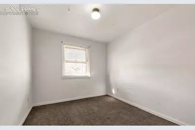 807 E Mesa Avenue, Pueblo, CO 81006 - Photo 13