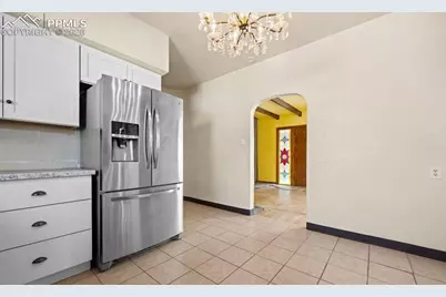 807 E Mesa Avenue, Pueblo, CO 81006 - Photo 7