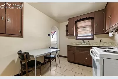 807 E Mesa Avenue, Pueblo, CO 81006 - Photo 39