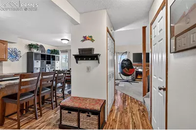 6107 Pine Hill Drive, Colorado Springs, CO 80918 - Photo 9