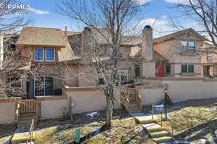6107 Pine Hill Dr, Colorado Springs, CO 80918 - Photo 3