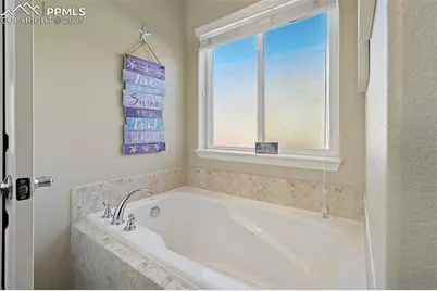 10214 Prairie Ridge Court, Peyton, CO 80831 - Photo 21