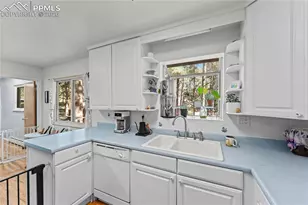 1210 W Lorraine Ave, Woodland Park, CO 80863 - Photo 13