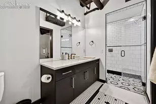 20 Boulder Cres St, Colorado Springs, CO 80903 - Photo 9