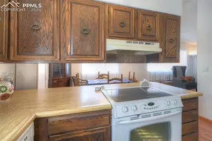 2233 Farnsworth Dr, Colorado Springs, CO 80916 - Photo 9